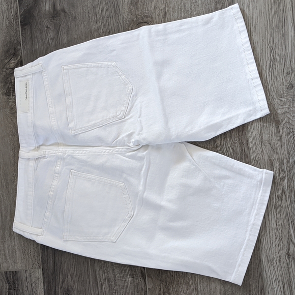 Calvin Klein City Short - Picture 5 of 9